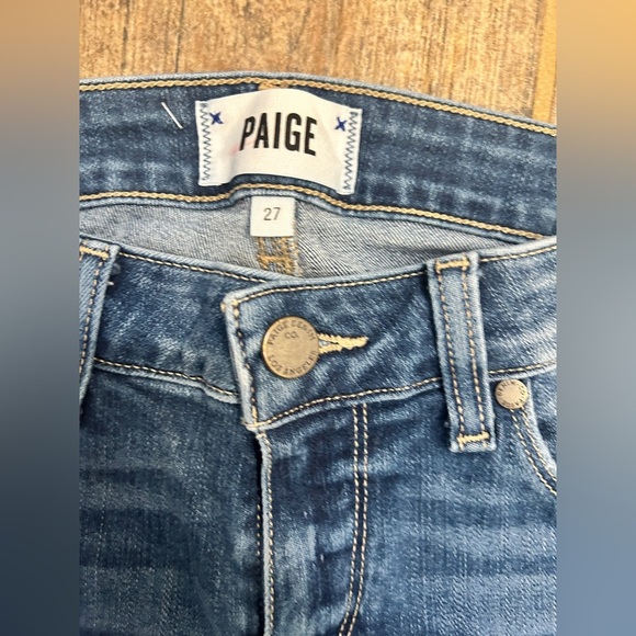 PAIGE Verdugo Ankle Jeans in 27- Light Distressing- See Pics - Picture 6 of 8